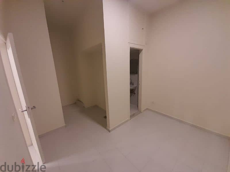 apartment for rent in Kornet el hamra شقة للايجار في قرنة حمرا 7