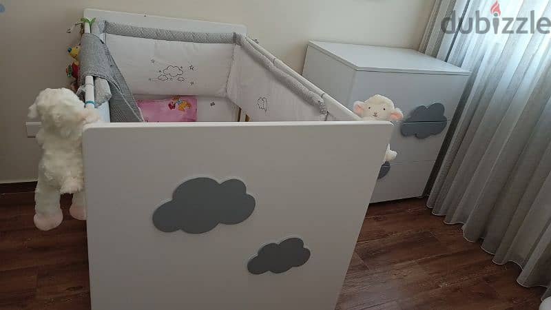 baby dresser, bed with mattress &2 shelves 0