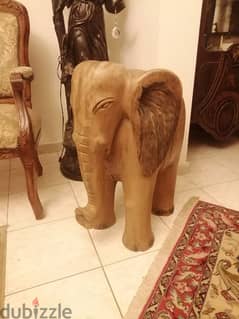 big wood elephant