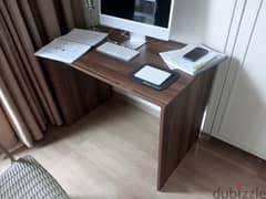 Desk1