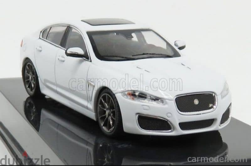 Jaguar XFR 2015 diecast car model 1;43. 3