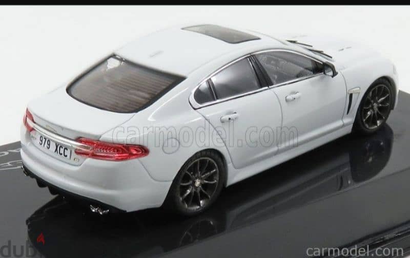 Jaguar XFR 2015 diecast car model 1;43. 4