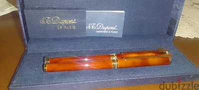 S. T. DUPONT PARIS - 925 – LAQUE DE CHINE ».  (Original vintage pens).