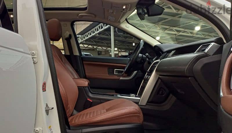 Land Rover Discovery Sport 2016 7 seats 9