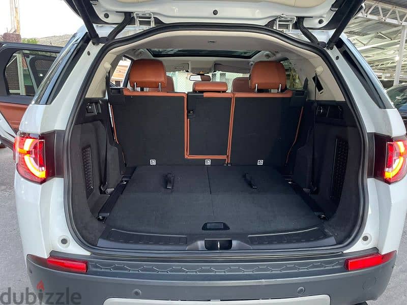 Land Rover Discovery Sport 2016 7 seats 17