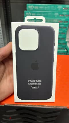 Silicone case magsafe iphone 15 pro black exclusive & original price