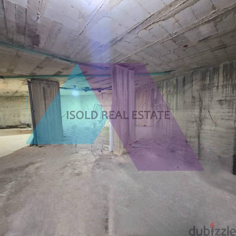 A 300 m2 warehouse for sale in Zikrit - مستودع للبيع في زكريت 4