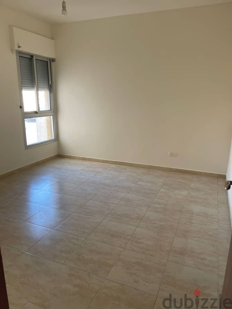 Achrafieh spacious apartment for rent prime location Ref#2373 3