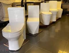 bathroom toilet seats كرسي حمام قطعة وحدة  TOYO
