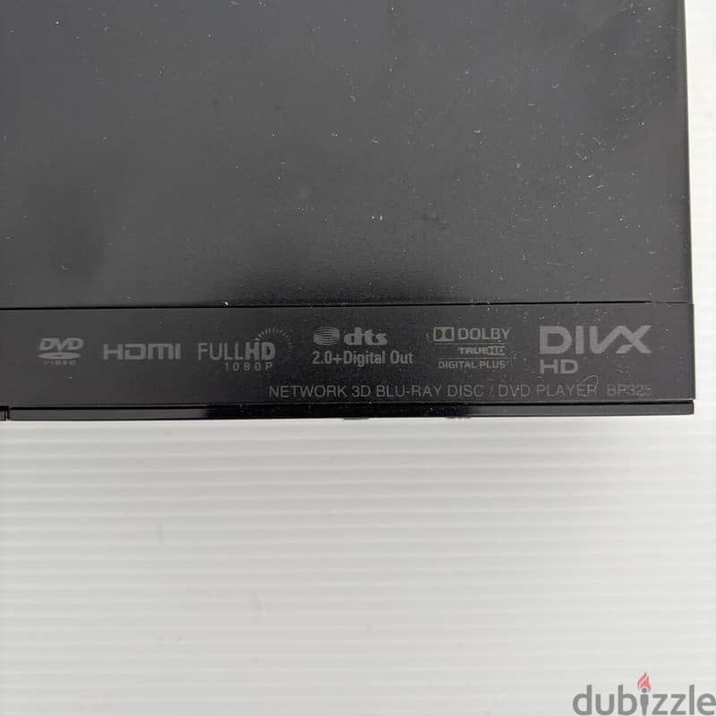 LG 3D Blu-ray player BP325 1