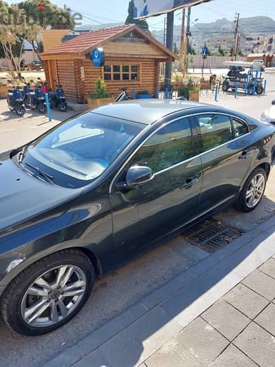 Volvo S60 2011