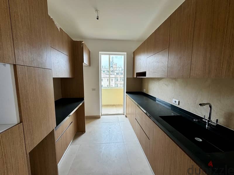 Cozy Apartment in Ashrafieh For Rent شقة للإيجار في أشرفية 3