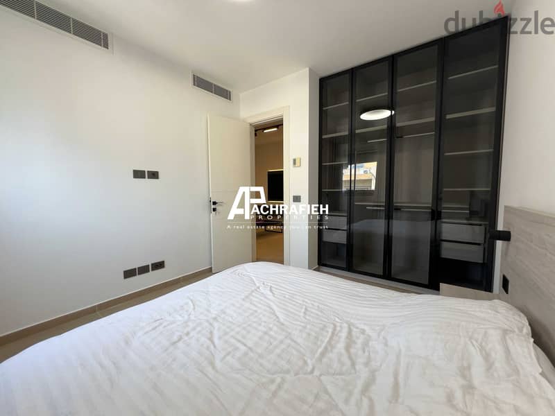 Apartment For Sale in Achrafieh - شقة للبيع في الأشرفية 7