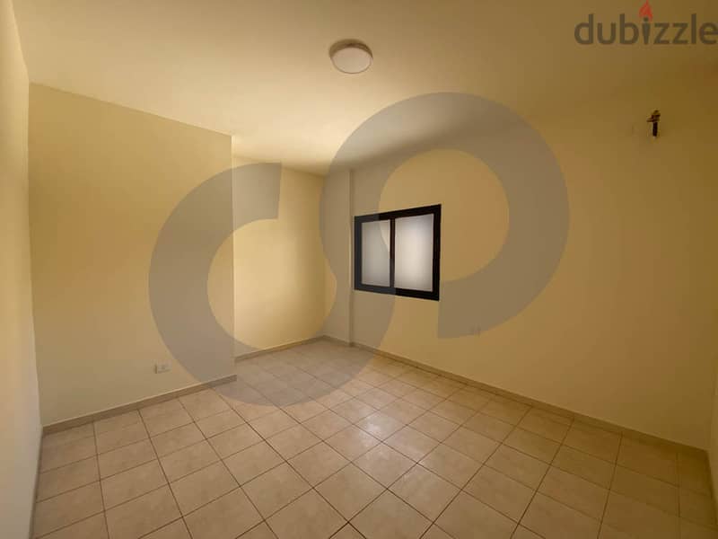 Spacious apartment in haret hraik- rewis/حارة حريك- رويس REF#DE105557 5