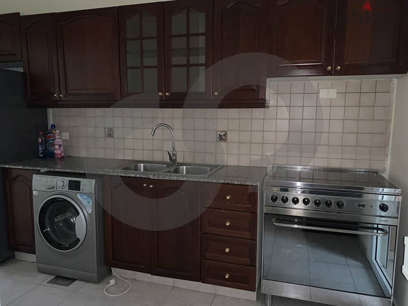 spacious 140 sqm apartment in Achrafieh/الأشرفية REF#EE105547 2