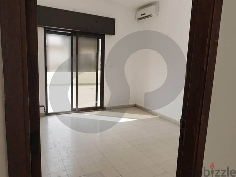 spacious and modern apartment in Furn Chebak/فرن الشباك REF#UD105566 2