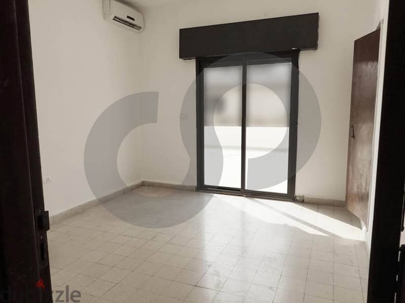 spacious and modern apartment in Furn Chebak/فرن الشباك REF#UD105566 4
