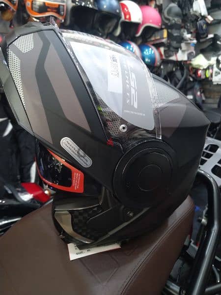 helmet Ls2 Scope modular duel visor weight 1750 size xL 5