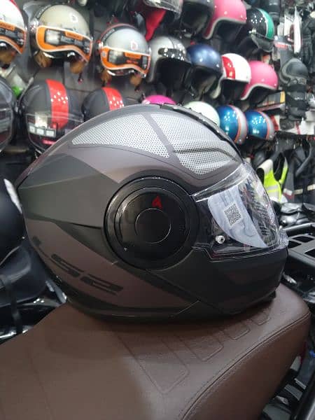 helmet Ls2 Scope modular duel visor weight 1750 size xL 8