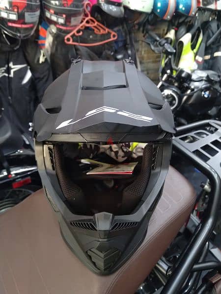 helmet Ls2 Fast evo size xL weight 1280 color matt black 6
