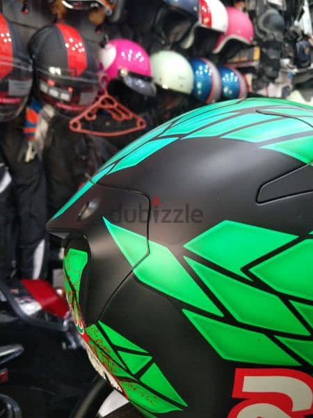 helmet HJC RPHA10-plus Jorge Lorenzo Green Mamba weight 1300 (used) 3