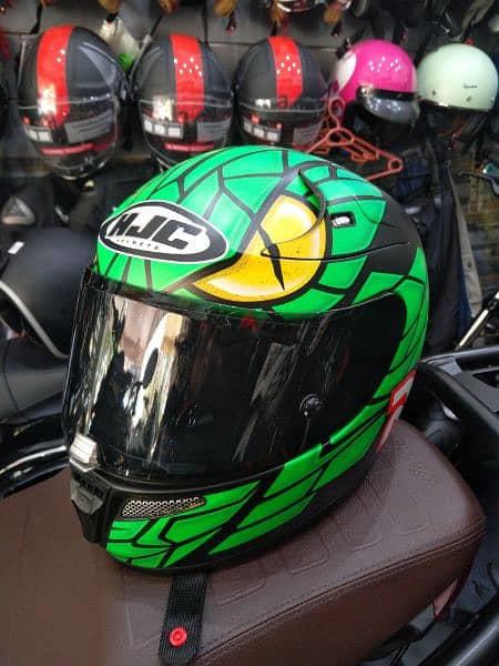 helmet HJC RPHA10-plus Jorge Lorenzo Green Mamba weight 1300 (used) 10