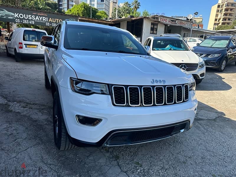 Jeep Grand Cherokee 2018 Free Registration Limited very clean 1