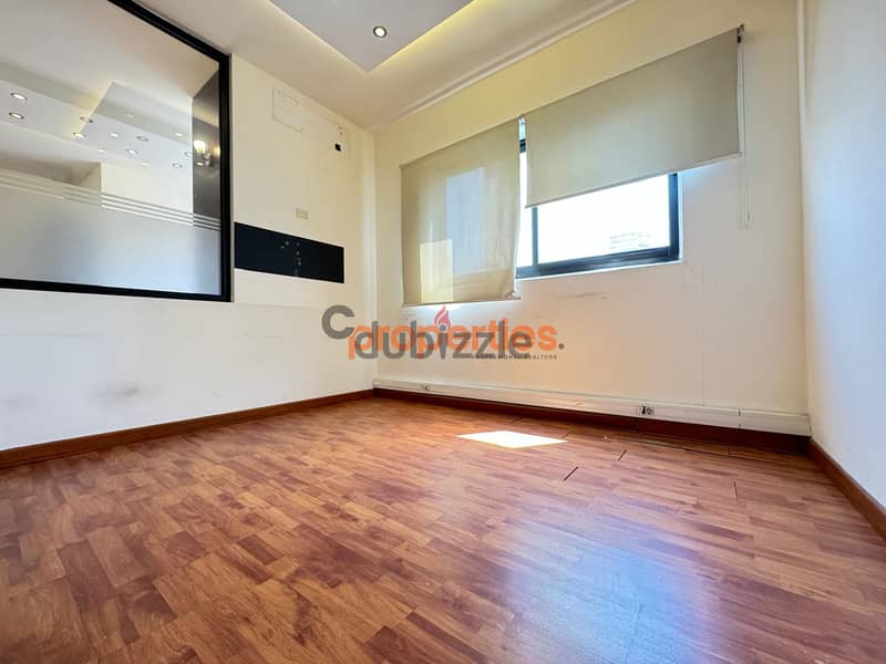 Office for rent in Ain Mraiseh - مكتب للإجار في عين المريسة - CPBOA13 1