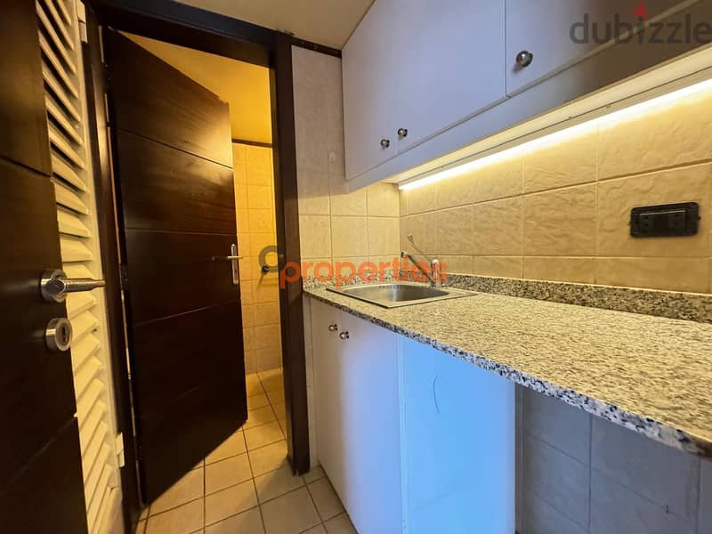 Office for rent in Ain Mraiseh - مكتب للإجار في عين المريسة - CPBOA13 4