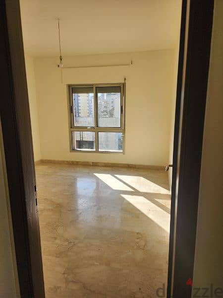 apartment for rent in Sioufi شقة للايجار في سيوفي 10