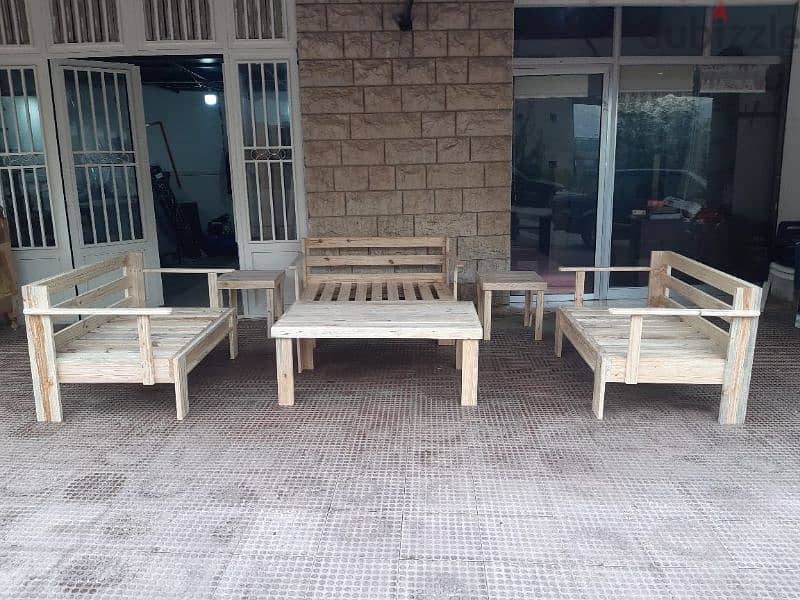 مقاعد خشب + طاولات 2