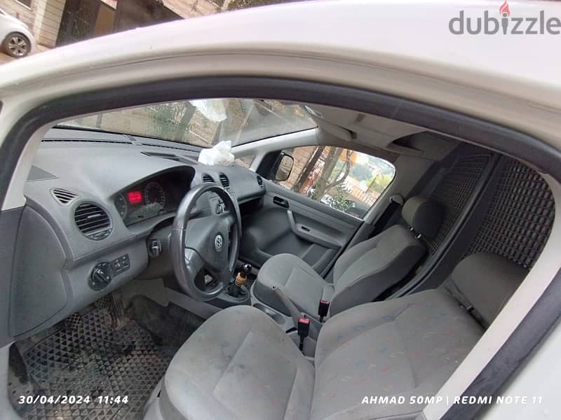 Volkswagen Caddy 2009 5