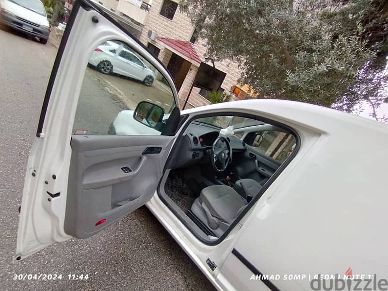Volkswagen Caddy 2009 6