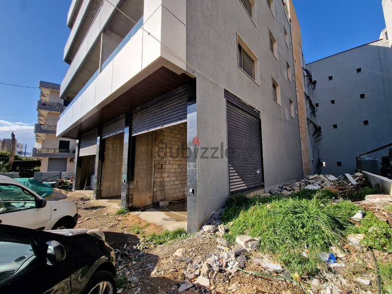 L15190-Shop for Rent in Batroun in a Prime Location 2