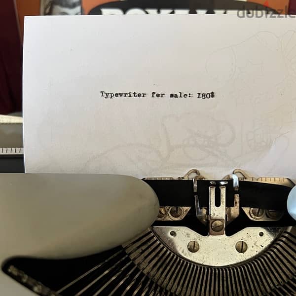 Typewriter Dactylo Portable Royal 6