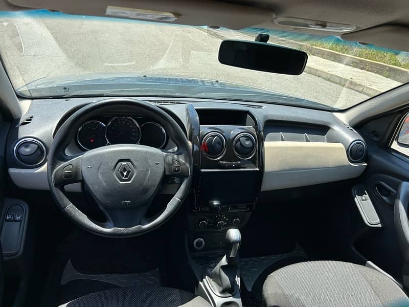 Renault Duster 4WD MY 2018 From Bassoul heneine 87000 km only !!!! 7