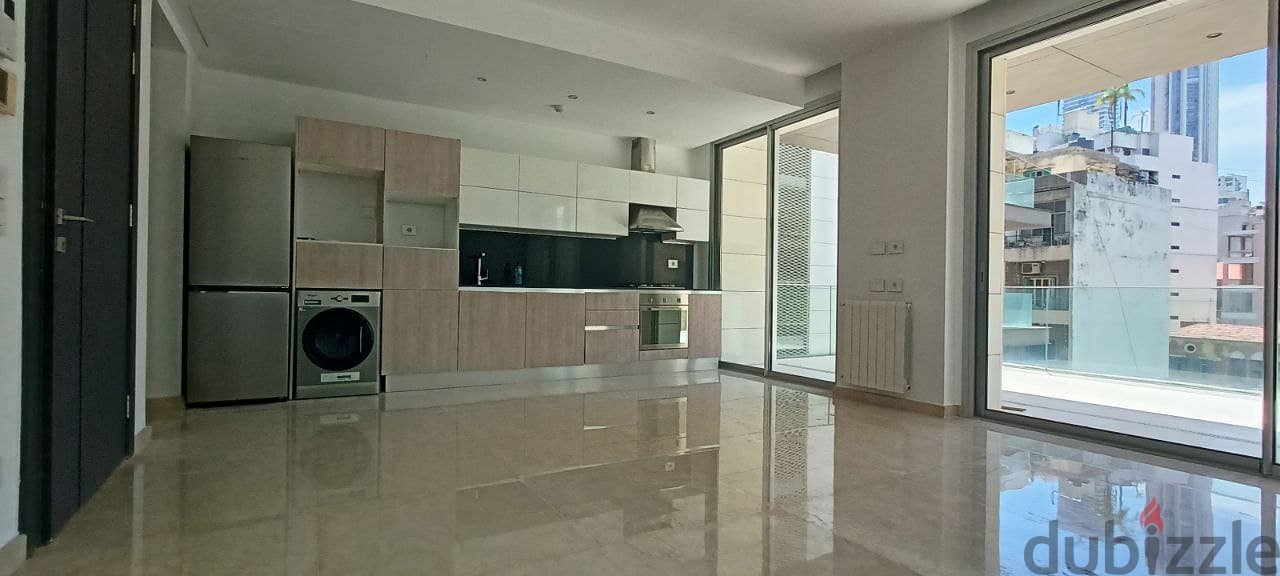 Apartment for Rent in Ashrafieh + Facilities - شقة للإيجار في الأشرفية 1