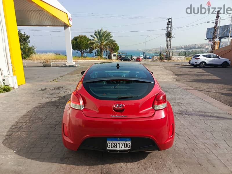Veloster 2013  Full options  Panoramic For more info 03699873 4
