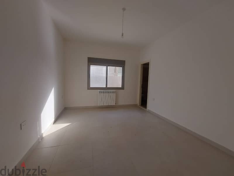 320 SQM Apartment in Kfar Hebab with Sea /Mountain View & Terrace 8