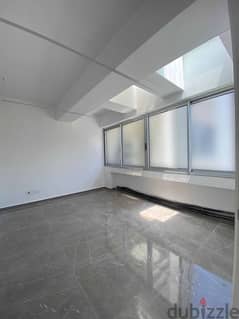 OFFICE IN AIN EL MRAISSEH PRIME (90SQ) HIGH-END PROJECT , (BTR-267) 0