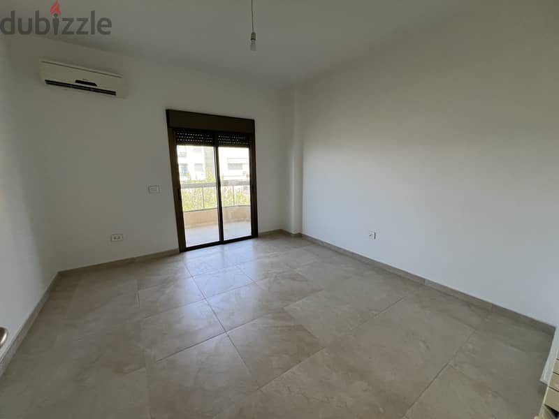 Apartment for sale in Dbayeh شقة للبيع في ضبيه 5