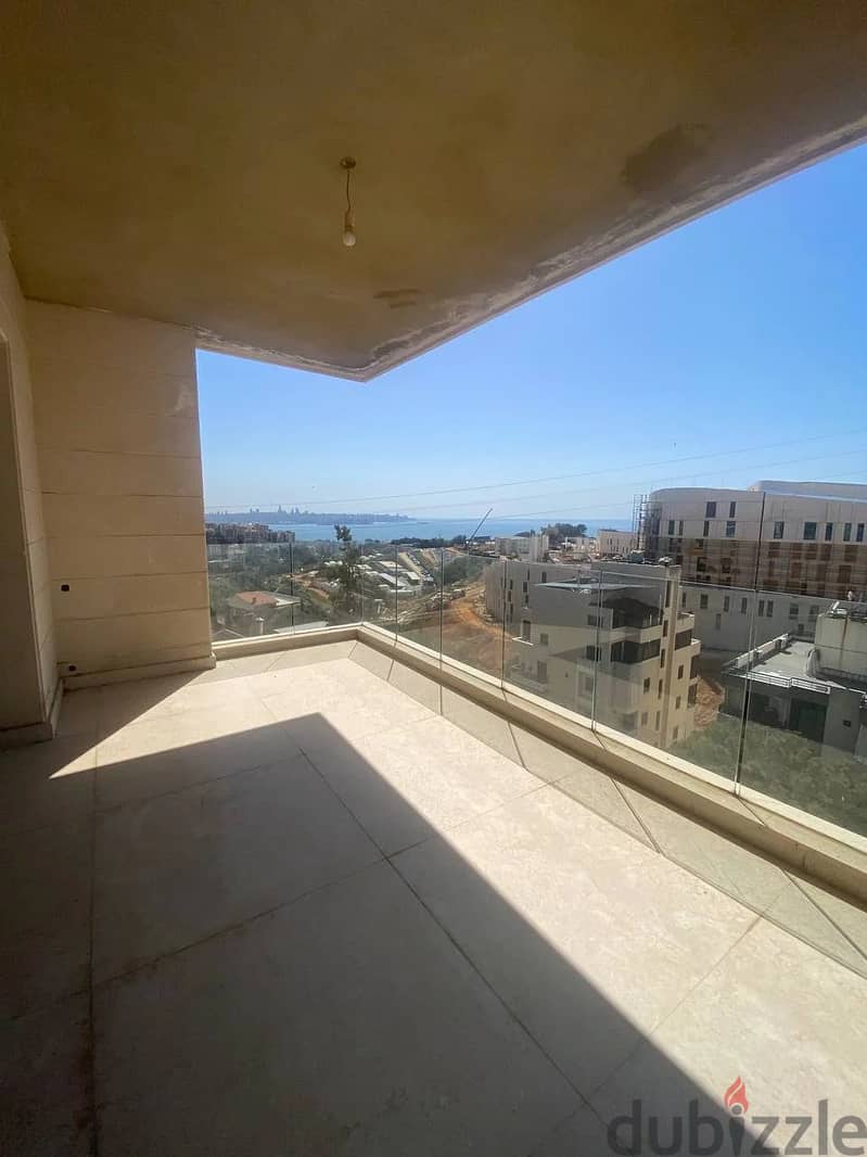 Apartment for Rent in Aoukar/ Sea View- شقة للإيجار في عوكر 9