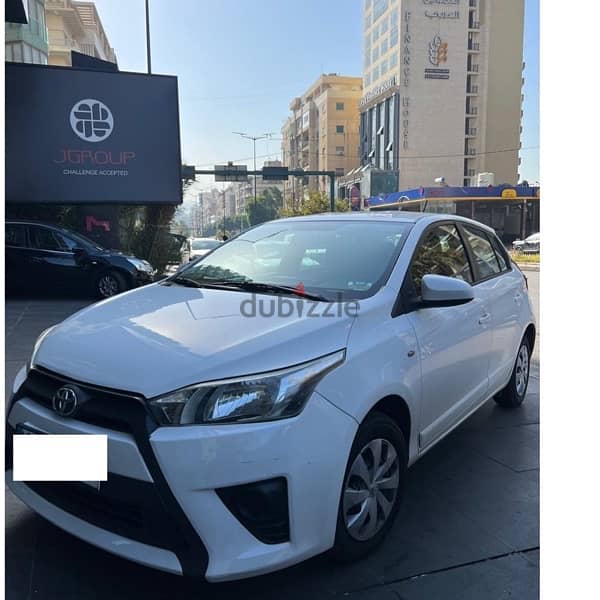 Toyota Yaris 2017 1