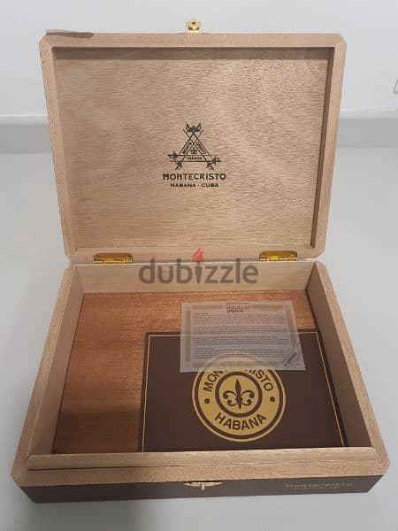 Cigar box 3
