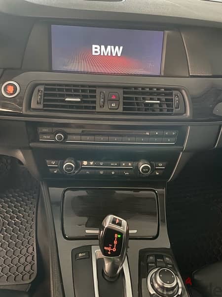 Bmw 535 i 2011 super clean  sport package Full option  zahle 03425569 16