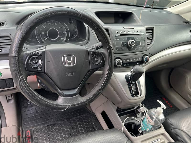 Honda CRV 2014 Super Clean for More Info Call 71262952 2