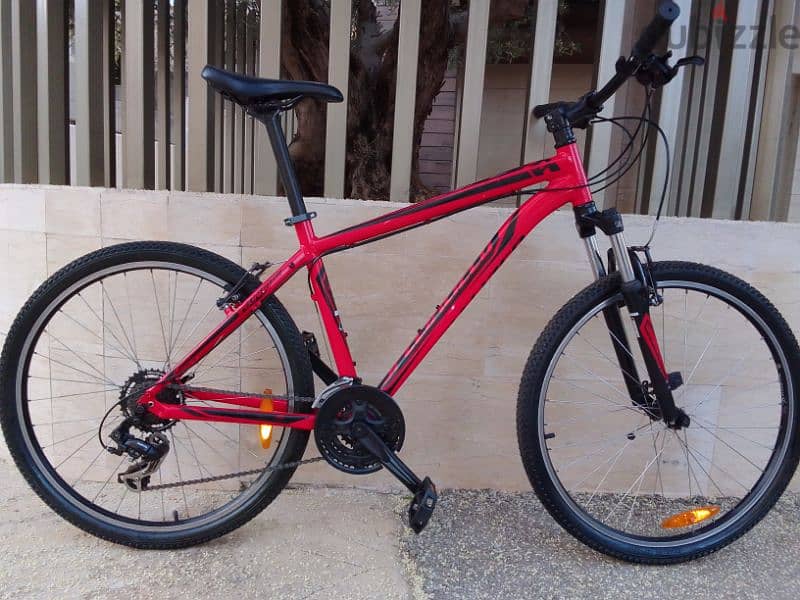 specialized hardrock 10