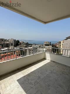 220m² Apartment with Sea View for Sale in Naccache
