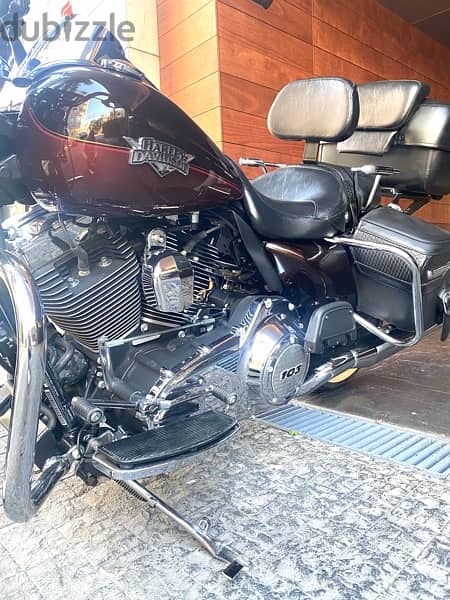 Harley-Davidson . Roadking 1700cc (103 ci) 9