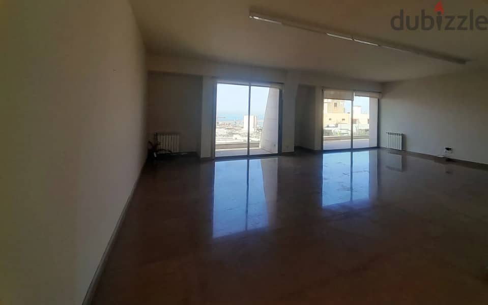 High-Floor Apartment with View for Rent in the Heart of Gemmayzeh 1